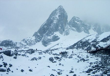 雪山美景